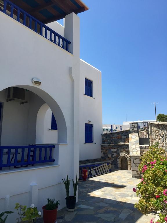 Selini Apartment *